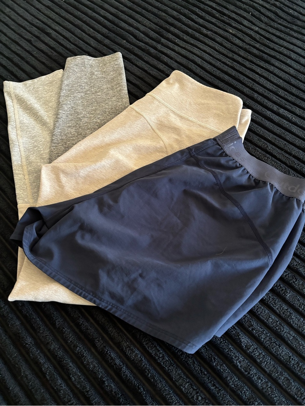 Outdoor Voices • 7/8 Oatmeal Dove Leggings + 3” Navy Relay Shorts